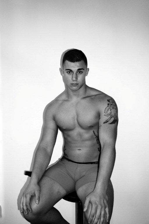 davey actors and models (9)